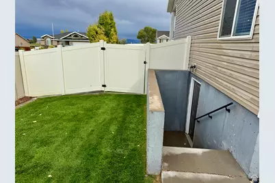 2838 S 350 W, Vernal, UT 84078 - Photo 33