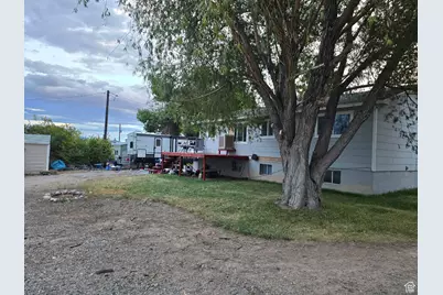1801 E 4500 S, Naples, UT 84078 - Photo 7