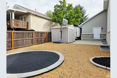 2559 E Cupecoy Dr, Cottonwood Heights, UT 84121 - Photo 33