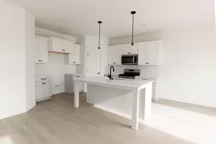 1563 W Russo Dr, Saratoga Springs, UT 84045 - Photo 3