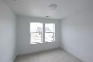 1529 W Russo Dr, Saratoga Springs, UT 84045 - Photo 11