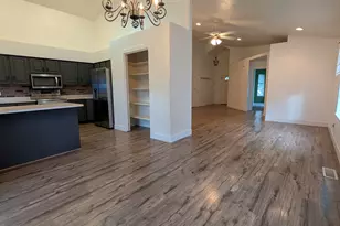 1128 S Slate Dr, Provo, UT 84606 - Photo 3