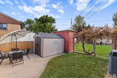 235 W 4600 S, Washington Terrace, UT 84405 - Photo 27