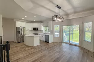 152 W 4050 N, Pleasant View, UT 84414 - Photo 5