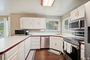 2255 E 3225 N, Layton, UT 84040 - Photo 7