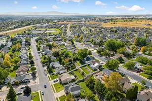 2255 E 3225 N, Layton, UT 84040 - Photo 33