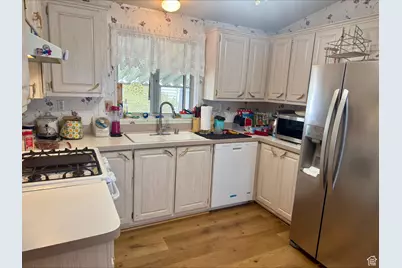 1111 N 2000 W #123, Farr West, UT 84404 - Photo 9