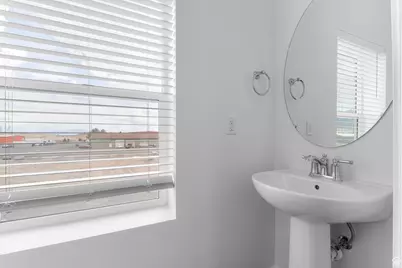 554 N Buffalo Grass Ln, Lindon, UT 84042 - Photo 5