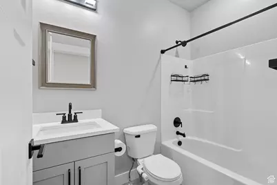 791 W 20 N, Hyrum, UT 84319 - Photo 17