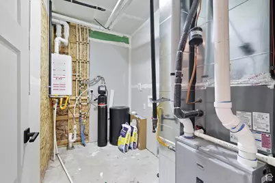 791 W 20 N, Hyrum, UT 84319 - Photo 41