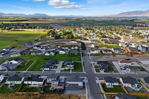 791 W 20 N, Hyrum, UT 84319 - Photo 11