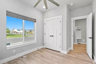 791 W 20 N, Hyrum, UT 84319 - Photo 15