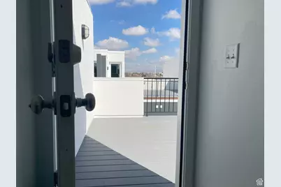 4576 W Pleasant Ct, West Valley, UT 84120 - Photo 21