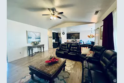 321 W 600 N, La Verkin, UT 84745 - Photo 7