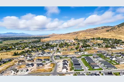 120 N 900 E, Hyde Park, UT 84318 - Photo 23