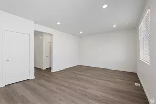 3472 N Gina St, Eagle Mountain, UT 84005 - Photo 9