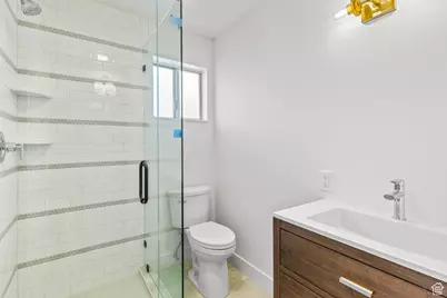 1986 N Main St, Orem, UT 84057 - Photo 11