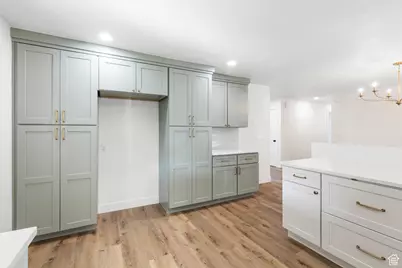 1986 N Main St, Orem, UT 84057 - Photo 5