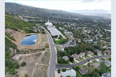 87 S Bountiful Blvd E #12, Bountiful, UT 84010 - Photo 3