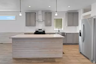 1500 N Angel St E, Layton, UT 84041 - Photo 5