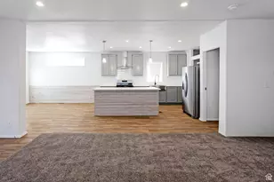 1500 N Angel St E, Layton, UT 84041 - Photo 9