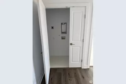 1334 E Lone Rock View Dr, Big Water, UT 84741 - Photo 11