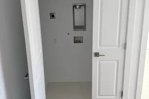 1334 E Lone Rock View Dr, Big Water, UT 84741 - Photo 11