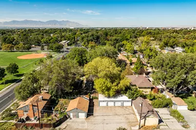 1237 S Lake St E, Salt Lake City, UT 84105 - Photo 17