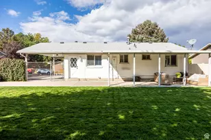 10557 S Primrose Dr, Sandy, UT 84094 - Photo 3