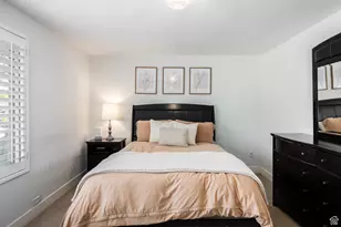 10557 S Primrose Dr, Sandy, UT 84094 - Photo 17