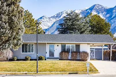 10557 S Primrose Dr, Sandy, UT 84094 - Photo 1