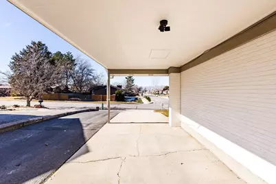 10557 S Primrose Dr, Sandy, UT 84094 - Photo 37