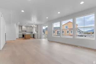 1362 W Valley Dr, Lindon, UT 84042 - Photo 9