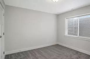 537 E Fiona Cir, Grantsville, UT 84029 - Photo 25