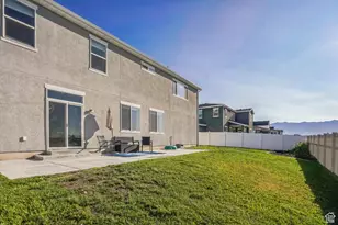 1651 W White Pine Dr, Syracuse, UT 84075 - Photo 43