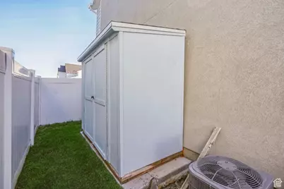 1651 W White Pine Dr, Syracuse, UT 84075 - Photo 41