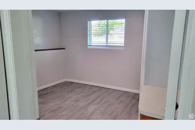 1100 E Webster Dr, Sandy, UT 84094 - Photo 9