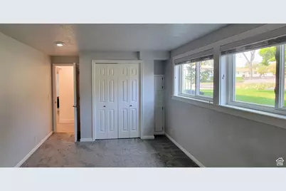 1100 E Webster Dr, Sandy, UT 84094 - Photo 13
