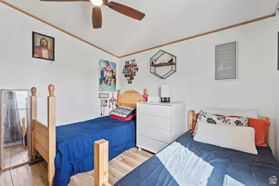 2600 N Hill Field Rd #4, Layton, UT 84041 - Photo 17