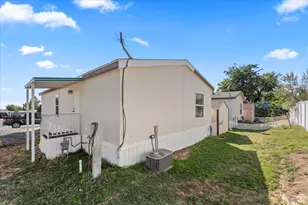 2600 N Hill Field Rd, Layton, UT 84041 - Photo 21