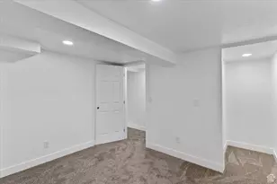 387 E 14th St S, Ogden, UT 84404 - Photo 27