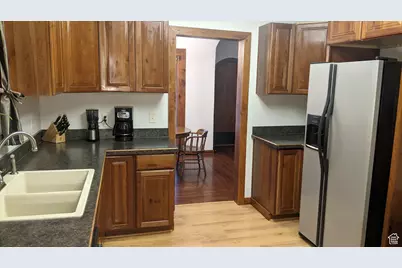 320 W 100 S, Logan, UT 84321 - Photo 9