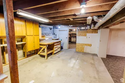 8544 S 300 E, Sandy, UT 84070 - Photo 39