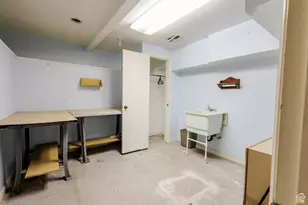 8544 S 300 E, Sandy, UT 84070 - Photo 45