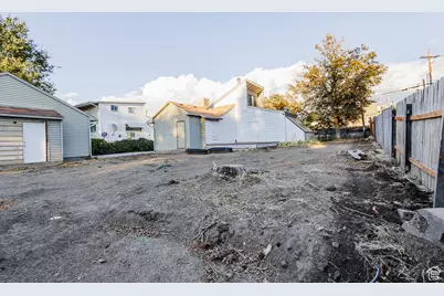 8544 S 300 E, Sandy, UT 84070 - Photo 51