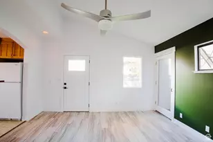 8544 S 300 E, Sandy, UT 84070 - Photo 15