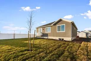 251 W 800 S, Willard, UT 84340 - Photo 7