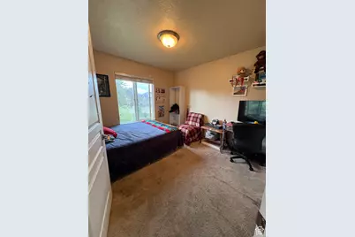 5633 W Coral Mount Ln, West Valley, UT 84118 - Photo 23