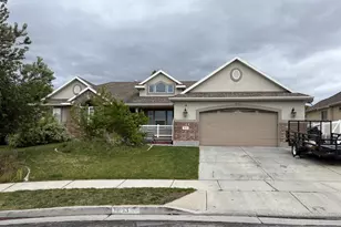 5633 W Coral Mount Ln, West Valley, UT 84118 - Photo 1