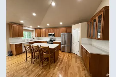 5633 W Coral Mount Ln, West Valley, UT 84118 - Photo 15